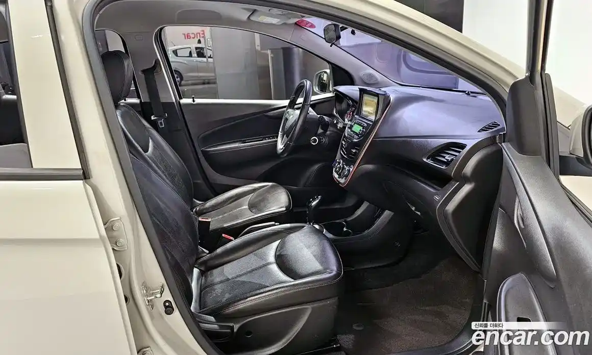 Chevrolet Spark 2016 1.0 Автомат в Москве № 857658, фото 10