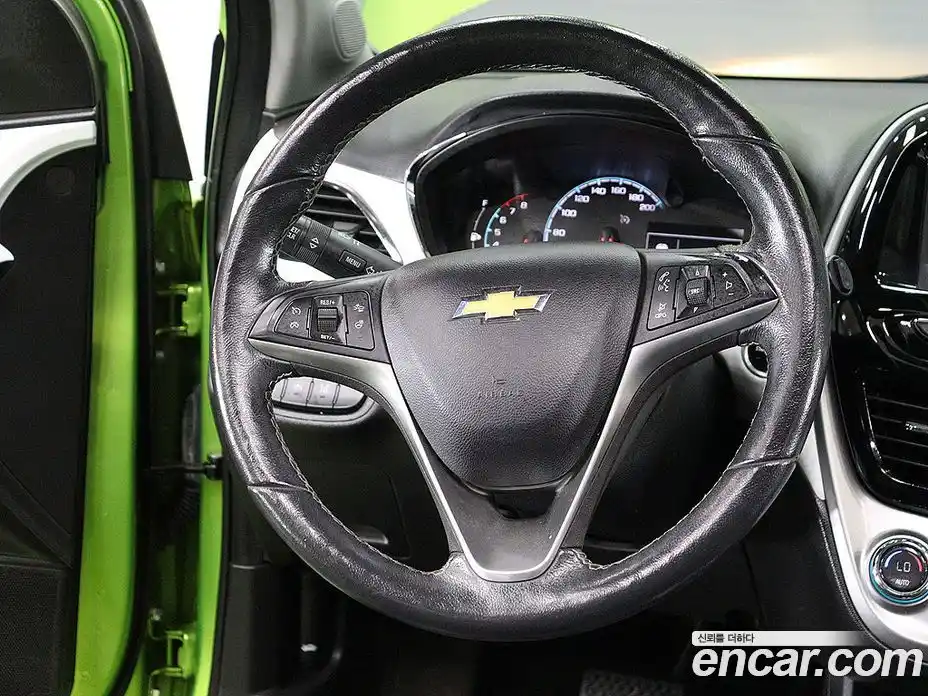 Chevrolet Spark 2015 1.0 Автомат в Москве № 857977, фото 15