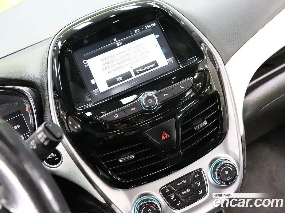 Chevrolet Spark 2015 1.0 Автомат в Москве № 857977, фото 17