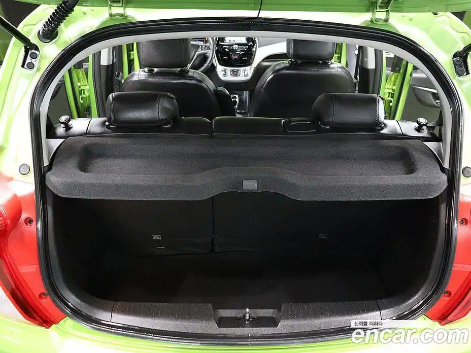 Chevrolet Spark 2015 1.0 Автомат в Москве № 857977, фото 20