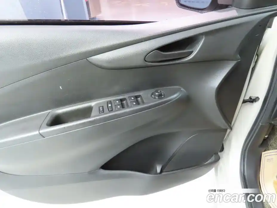 Chevrolet Spark 2017 1.0 Автомат в Москве № 857993, фото 14