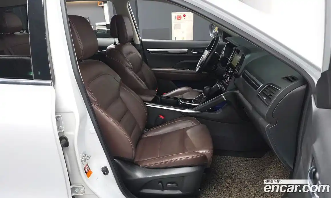 Renault QM6 2017 2.0 Автомат в Москве № 858336, фото 11