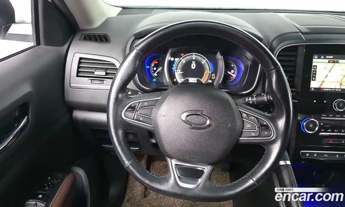 Renault QM6 2017 2.0 Автомат в Москве № 858336, фото 13