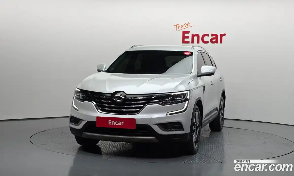 Renault QM6 2017 2.0 Автомат в Москве № 858336, фото 3