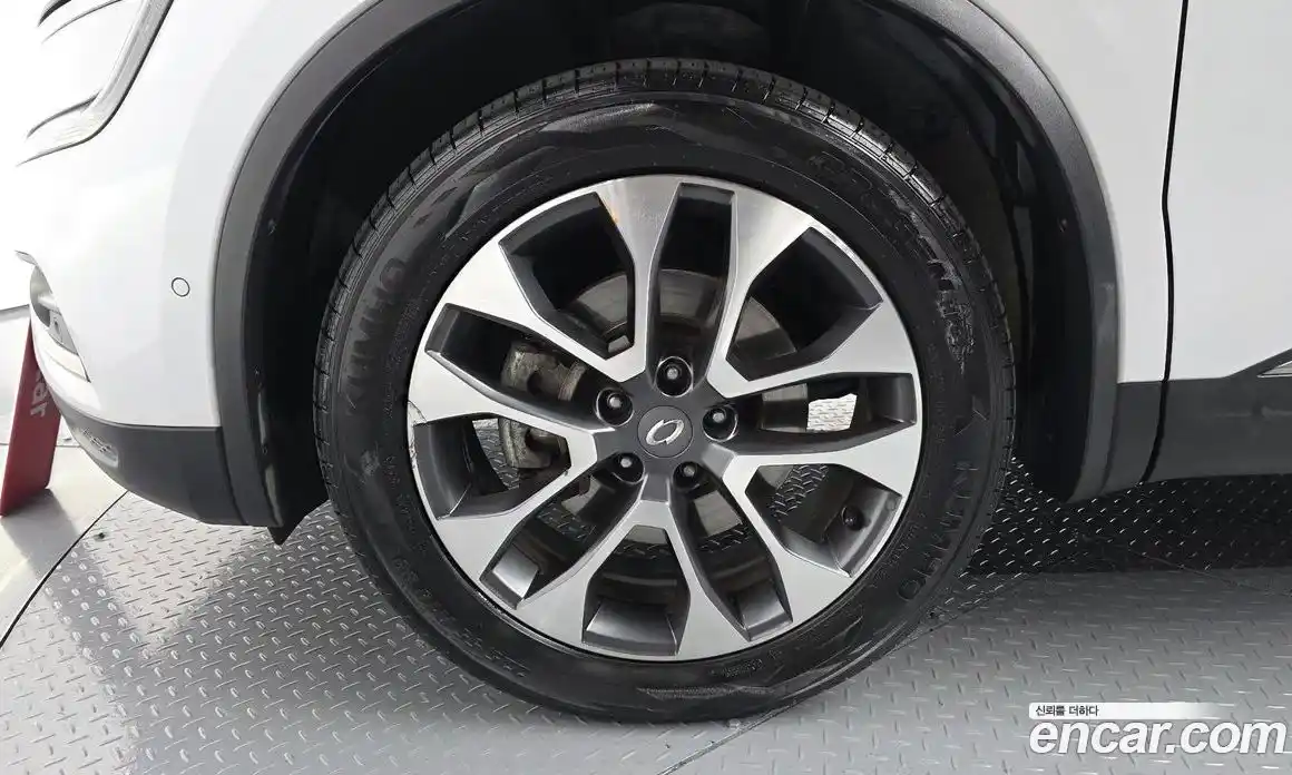 Renault QM6 2017 2.0 Автомат в Москве № 858336, фото 5