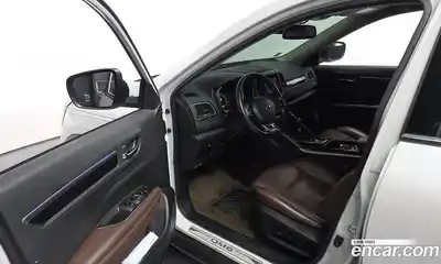 Renault QM6 2017 2.0 Автомат в Москве № 858336, миниатюра 10