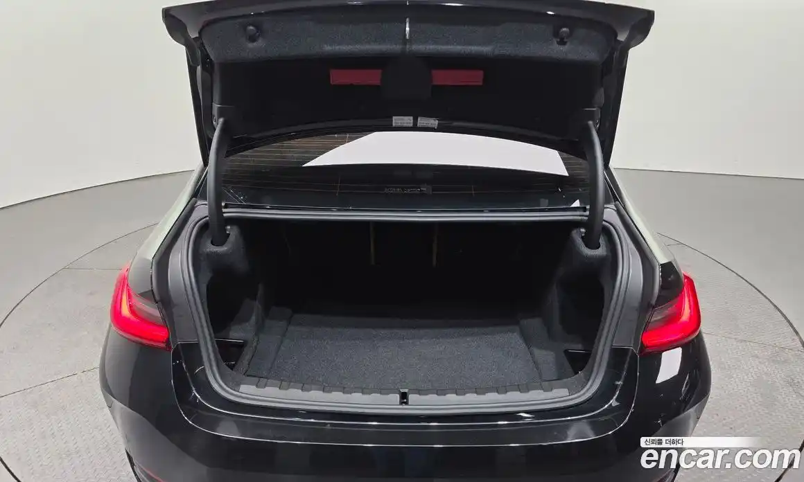 BMW 3-Series 2023 2.0 Автомат в Москве № 858515, фото 20