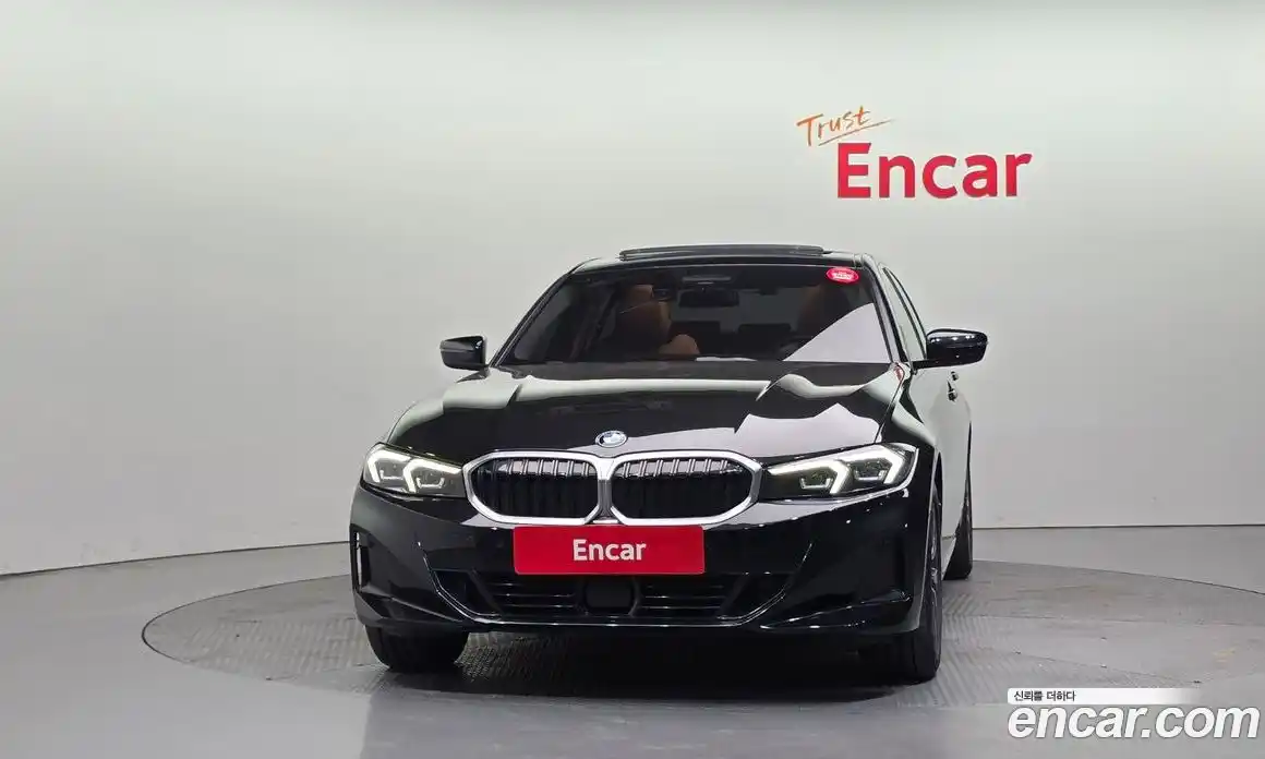 BMW 3-Series 2023 2.0 Автомат в Москве № 858515, фото 3