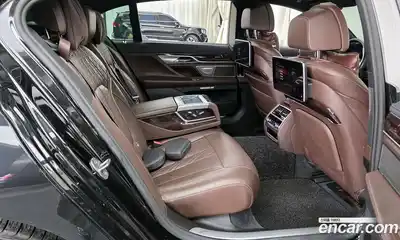 BMW 7-Series 2016 3.0 Автомат в Москве № 858803, миниатюра 12