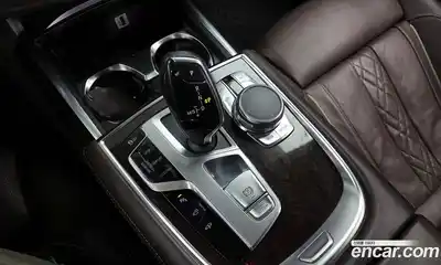 BMW 7-Series 2016 3.0 Автомат в Москве № 858803, миниатюра 9