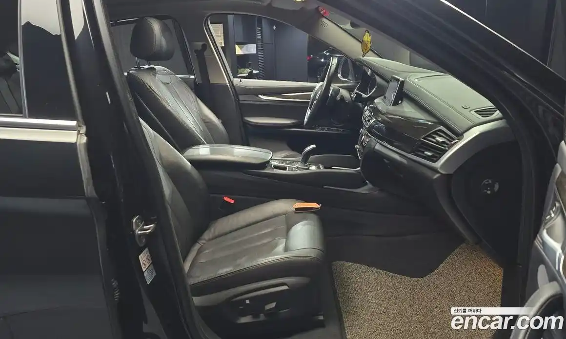 BMW X6 2018 3.0 Автомат в Москве № 858894, фото 11