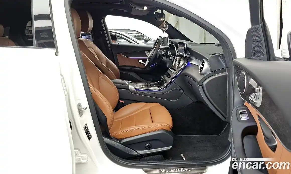 Mercedes-Benz GLC-Class 2020 2.0 Автомат в Москве № 859312, фото 11