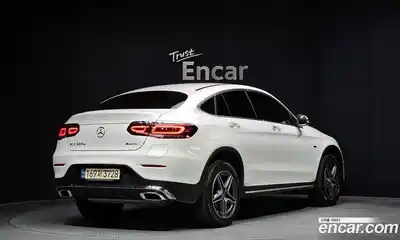 Mercedes-Benz GLC-Class 2020 2.0 Автомат в Москве № 859312, миниатюра 2