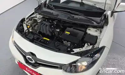 Renault SM3 2016 1.6 гидро в Москве № 885807, миниатюра 6
