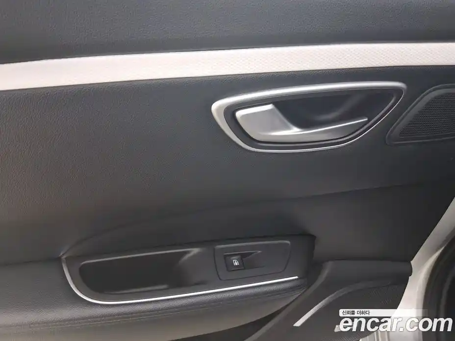 Renault SM6 2016 1.6 Автомат в Москве № 885844, фото 19