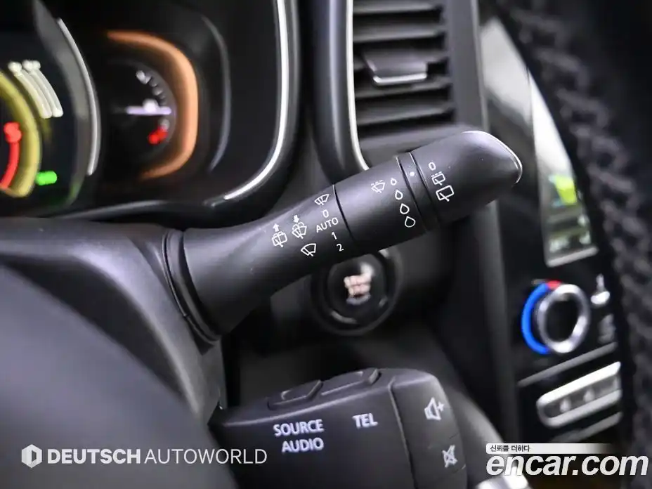 Renault QM6 2016 2.0 Автомат в Москве № 885944, фото 18