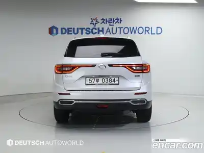 Renault QM6 2016 2.0 Автомат в Москве № 885944, миниатюра 4