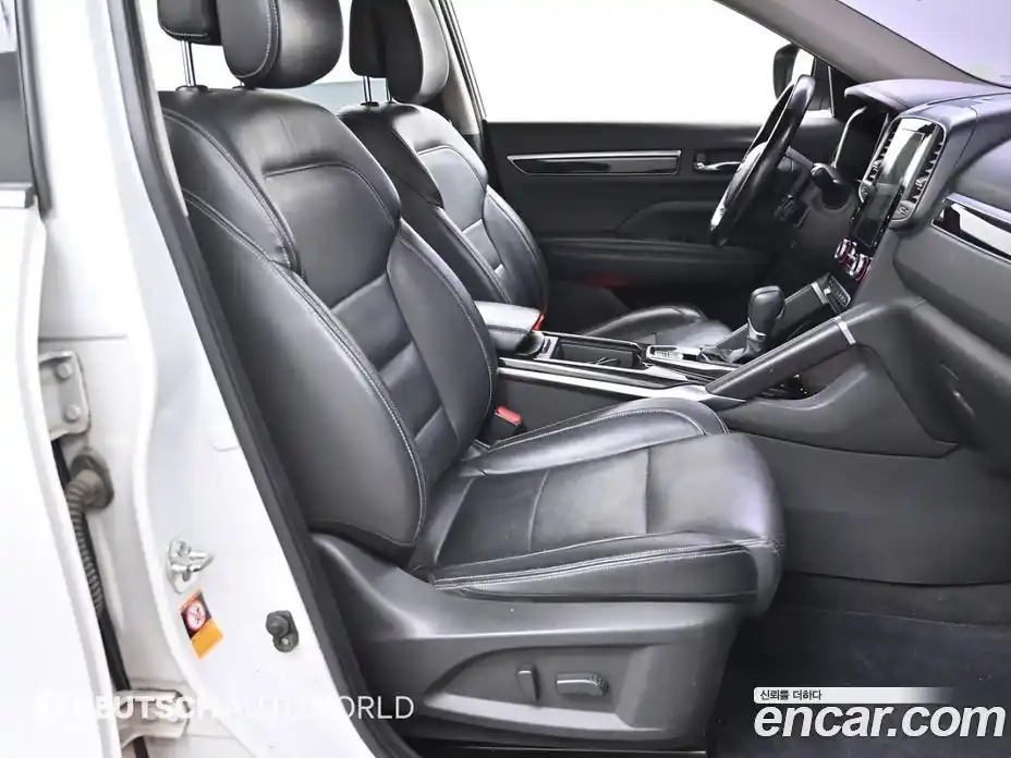 Renault QM6 2016 2.0 Автомат в Москве № 885944, фото 10