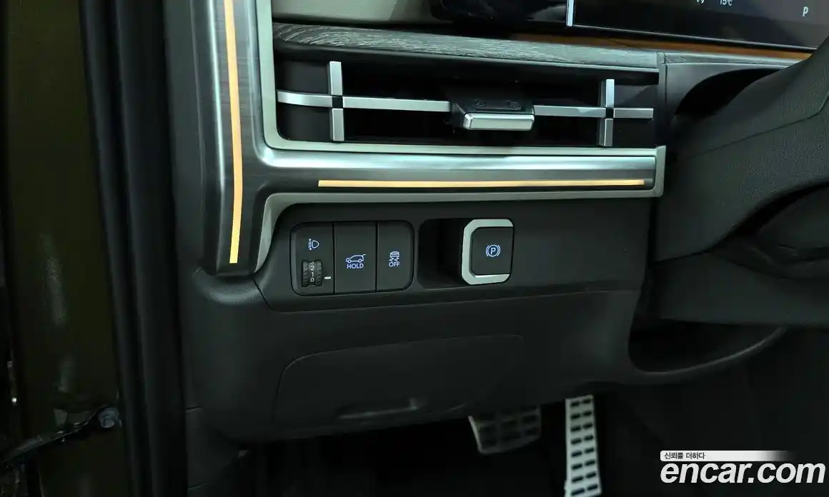 Hyundai Santa Fe 2024 2.5 Автомат в Москве № 886090, фото 16