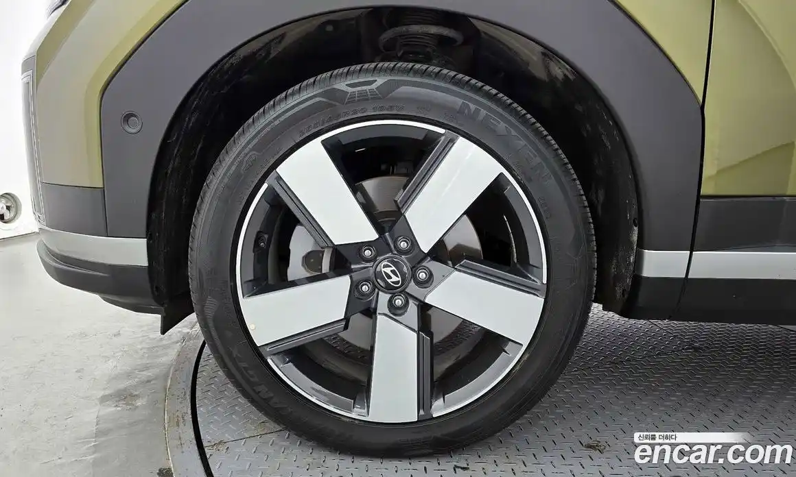 Hyundai Santa Fe 2024 2.5 Автомат в Москве № 886090, фото 5