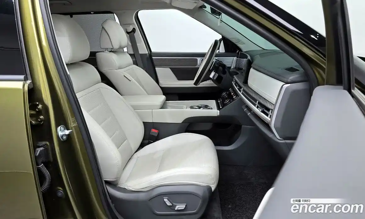 Hyundai Santa Fe 2024 2.5 Автомат в Москве № 886090, фото 10