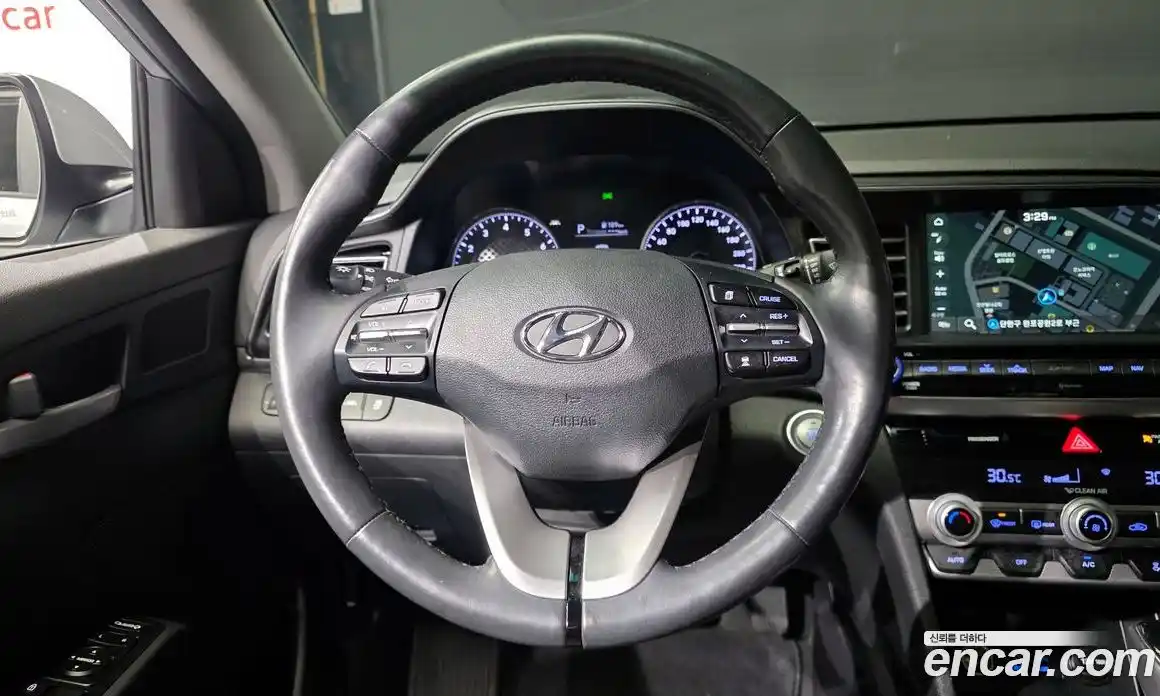 Hyundai Avante 2019 1.6 гидро в Москве № 886202, фото 13