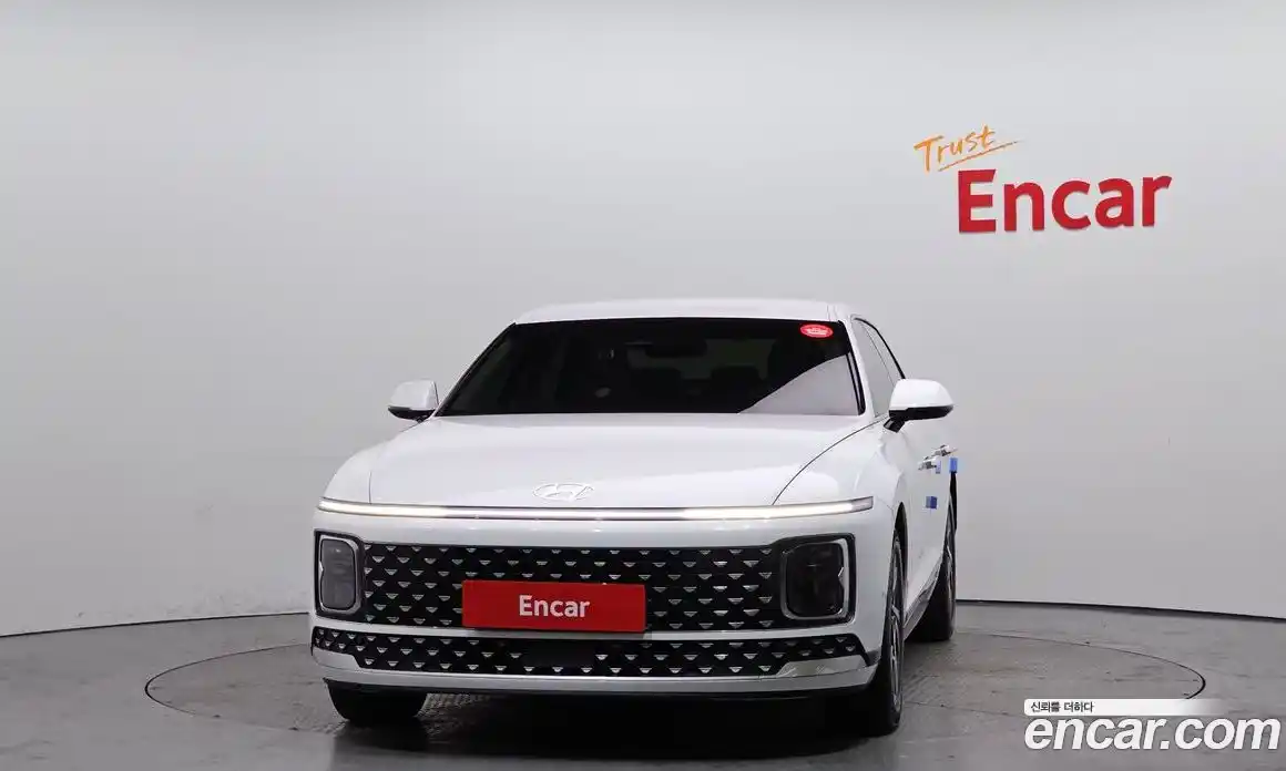 Hyundai Grandeur 2023 3.5 Автомат в Москве № 886626, фото 3