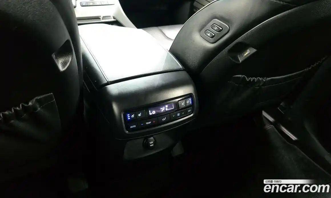 Hyundai Palisade 2020 3.8 Автомат в Москве № 886765, фото 19