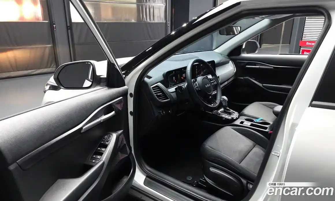 Kia Seltos 2025 1.6 Автомат в Москве № 887162, фото 10