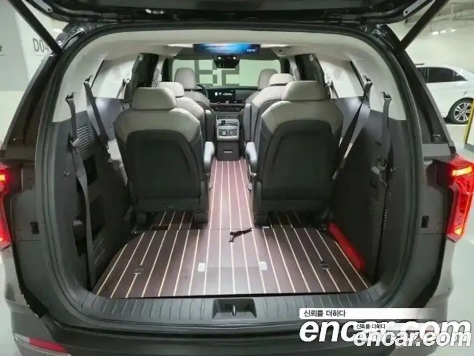 Kia Canival 2025 3.5 Автомат в Москве № 887454, фото 4