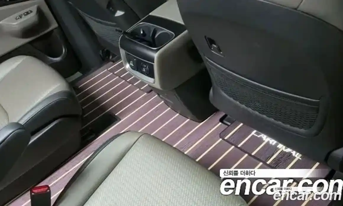 Kia Canival 2025 3.5 Автомат в Москве № 887454, фото 6