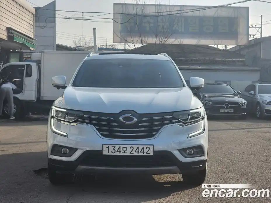 Renault QM6 2018 2.0 Автомат в Москве № 887518, фото 3