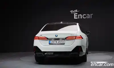 BMW 5-Series 2025 2.0 Автомат в Москве № 889476, миниатюра 4