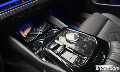 BMW 5-Series 2025 2.0 Автомат в Москве № 889476, миниатюра 9