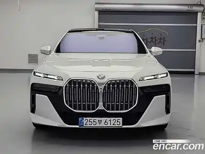 BMW 7-Series 2024 3.0 Автомат в Москве № 889825, миниатюра 2
