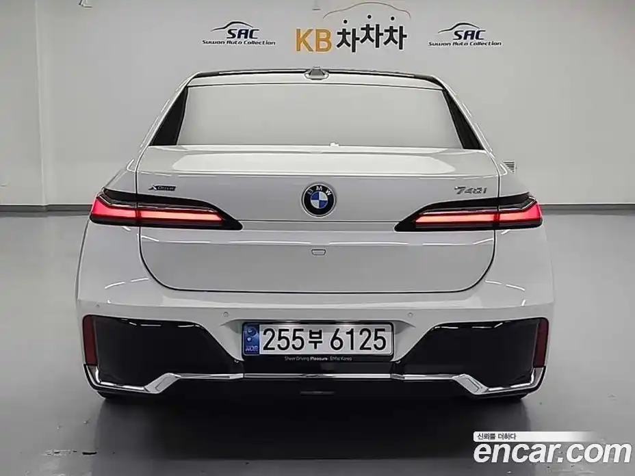 BMW 7-Series 2024 3.0 Автомат в Москве № 889825, фото 3