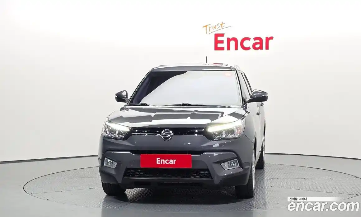 SsangYong TIBOLI 2015 1.6 Автомат в Москве № 889930, фото 3