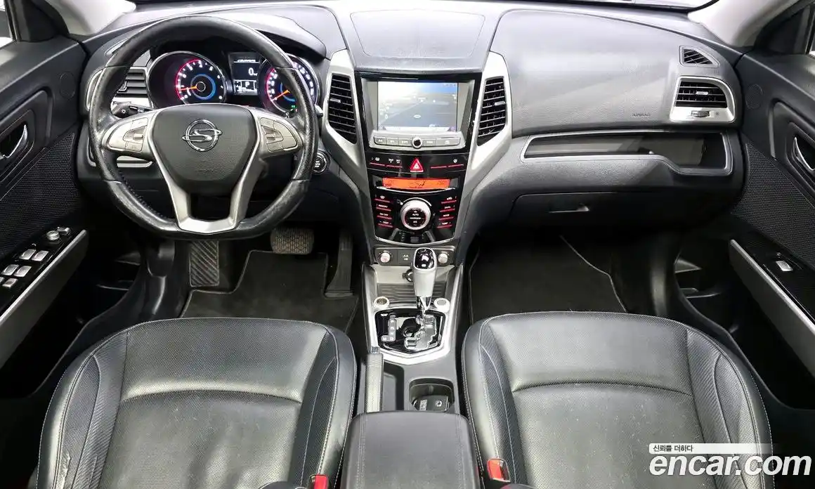 SsangYong TIBOLI 2015 1.6 Автомат в Москве № 889930, фото 7