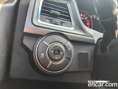 SsangYong Korando 2017 2.2 Автомат в Москве № 889950, миниатюра 7
