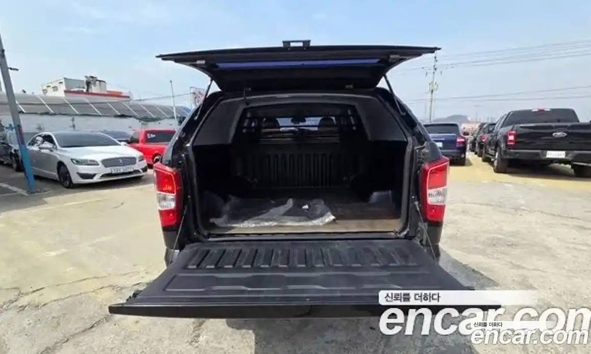 SsangYong Rexton 2018 2.2 Автомат в Москве № 890020, фото 16