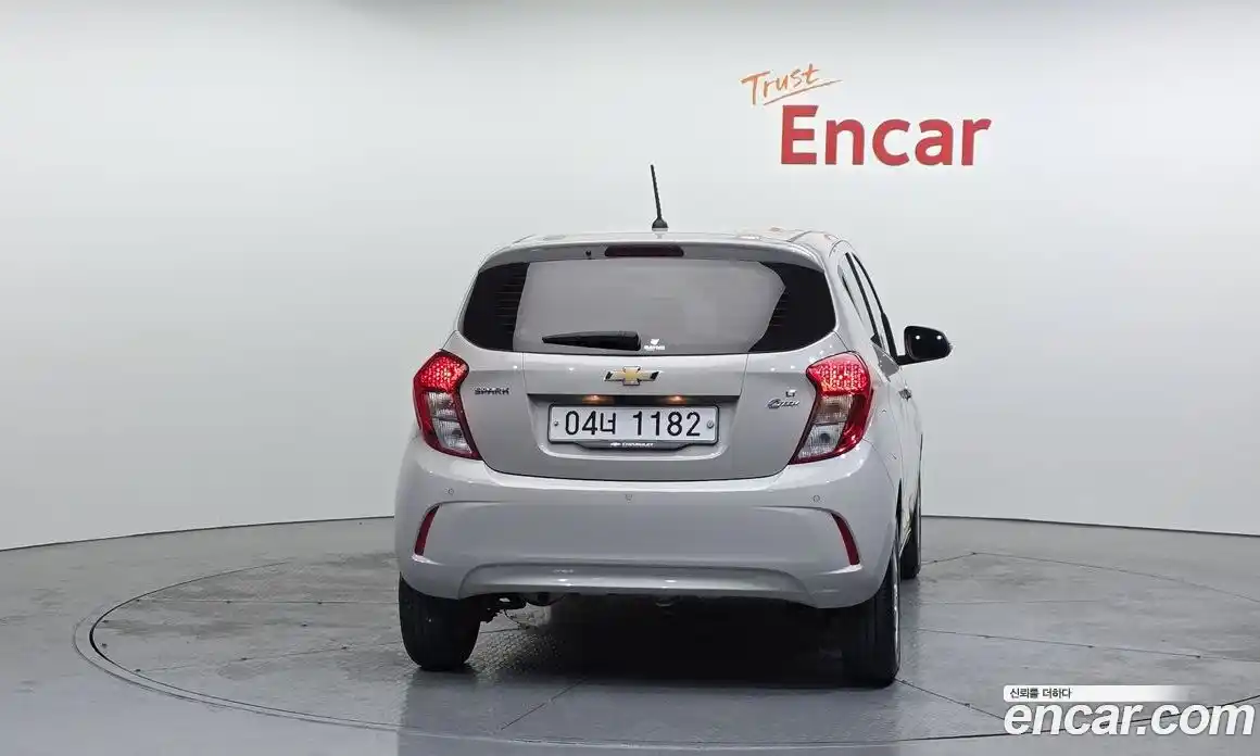 Chevrolet Spark 2017 1.0 Автомат в Москве № 890652, фото 4