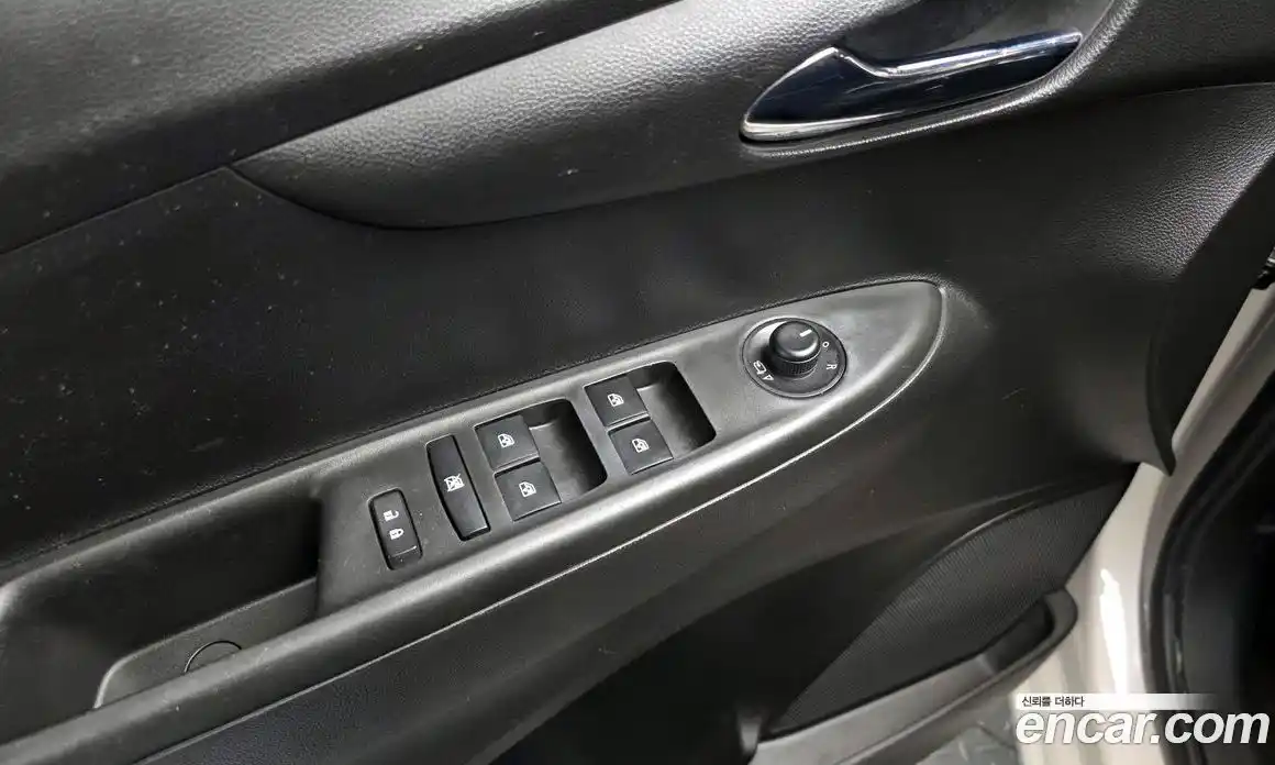 Chevrolet Spark 2016 1.0 Автомат в Москве № 890679, фото 19