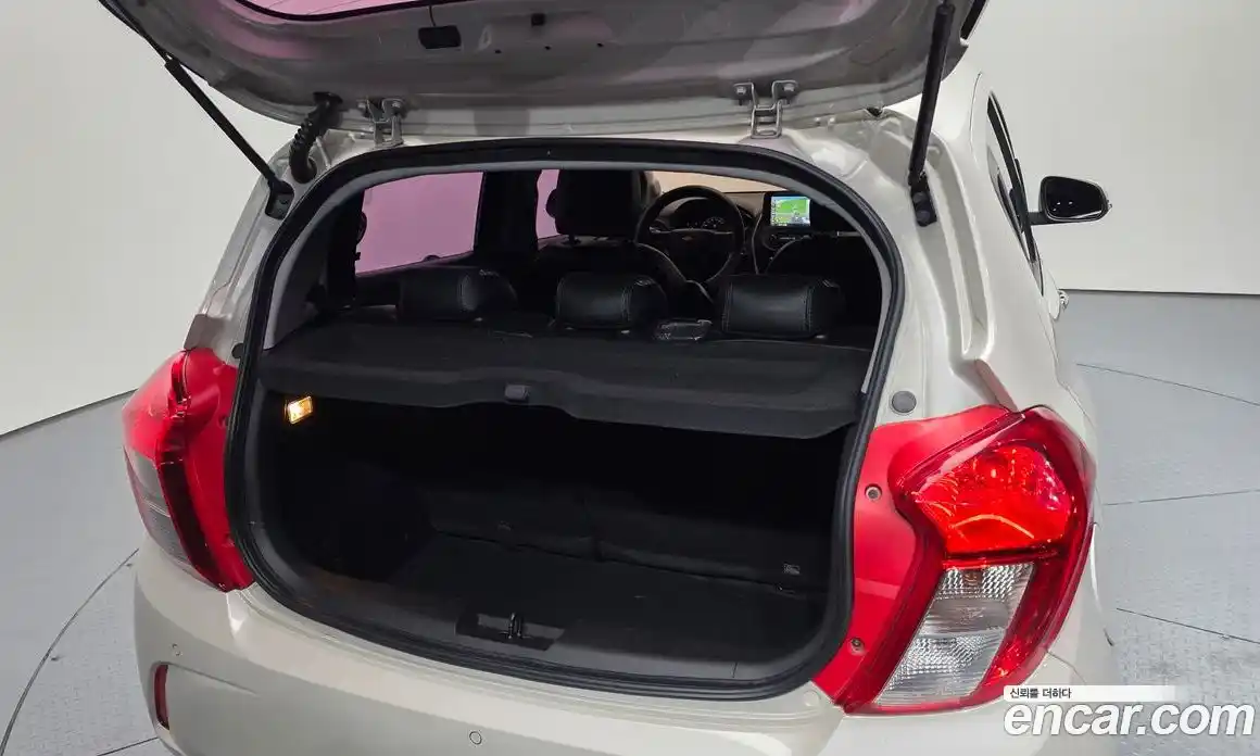 Chevrolet Spark 2016 1.0 Автомат в Москве № 890679, фото 20