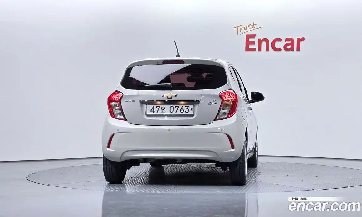 Chevrolet Spark 2016 1.0 Автомат в Москве № 890679, фото 4