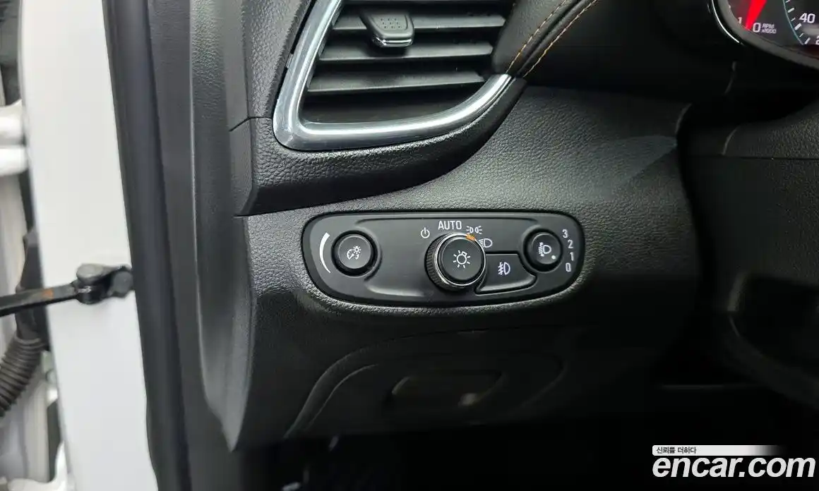 Chevrolet Trax 2017 1.4 Автомат в Москве № 890956, фото 14