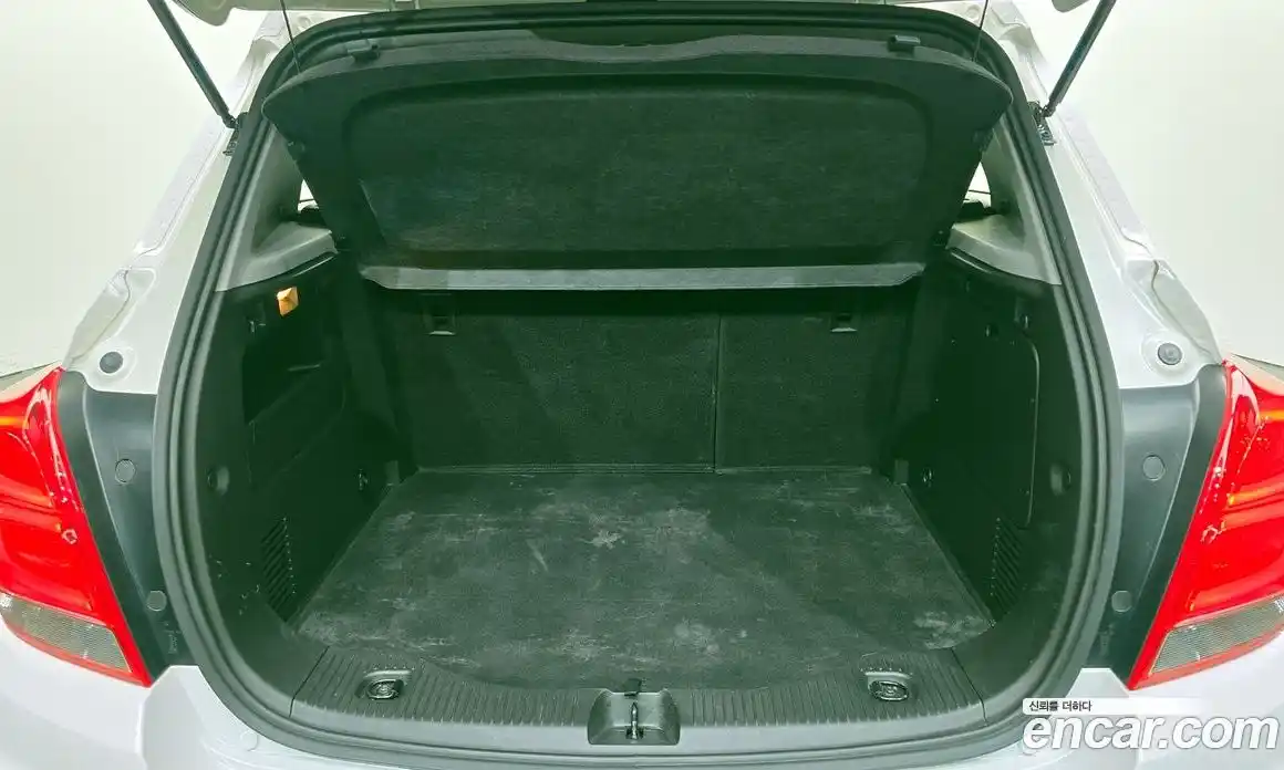 Chevrolet Trax 2017 1.4 Автомат в Москве № 890956, фото 20