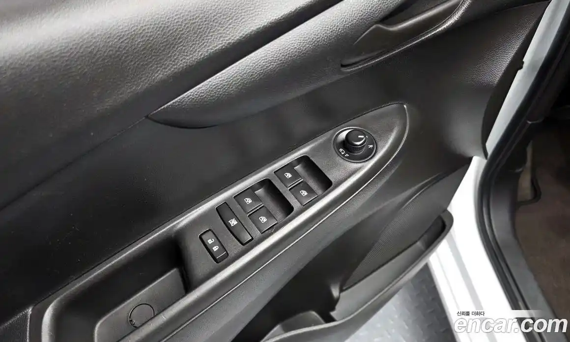 Chevrolet Spark 2016 1.0 Автомат в Москве № 891147, фото 18