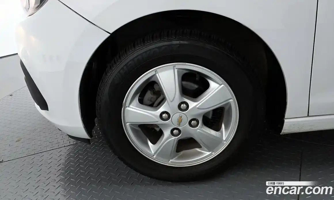 Chevrolet Spark 2016 1.0 Автомат в Москве № 891147, фото 5