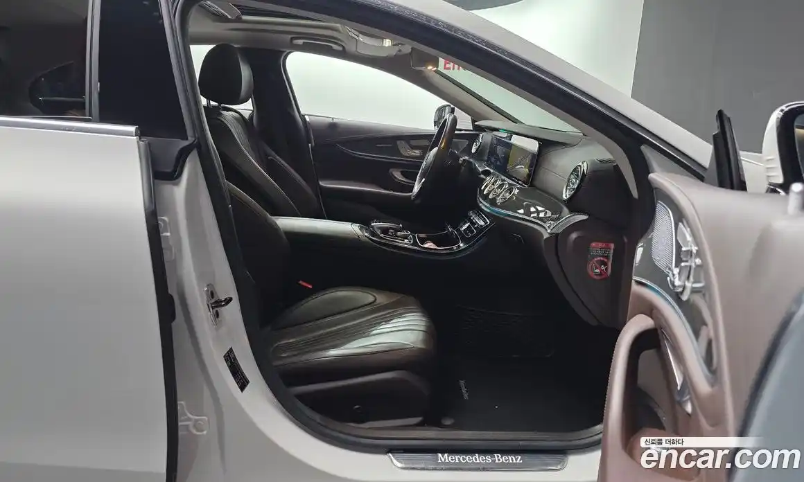 Mercedes-Benz CLS-Class 2020 1.9 Автомат в Москве № 892949, фото 11