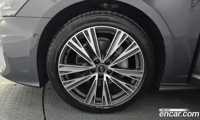 Audi A6 2023 2.0 Автомат в Москве № 893726, миниатюра 5